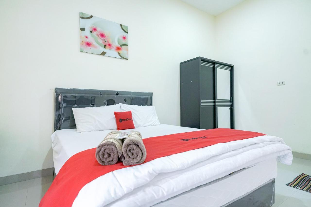 Hotel Reddoorz @ Jalan Urip Sumoharjo Lampung Bandar Lampung Exterior foto